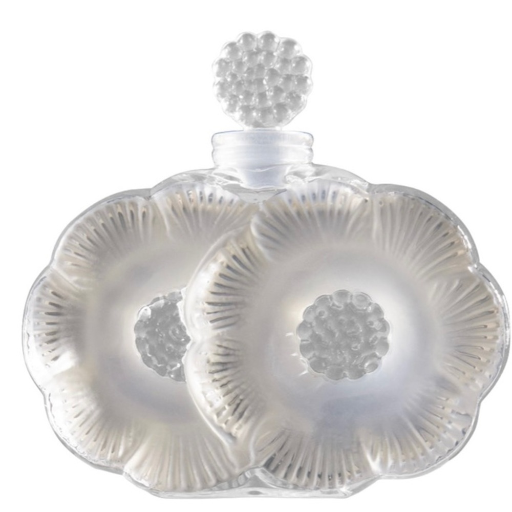 Lalique Two Flowers 1935 perfume bottle, a unexpected steel for this item